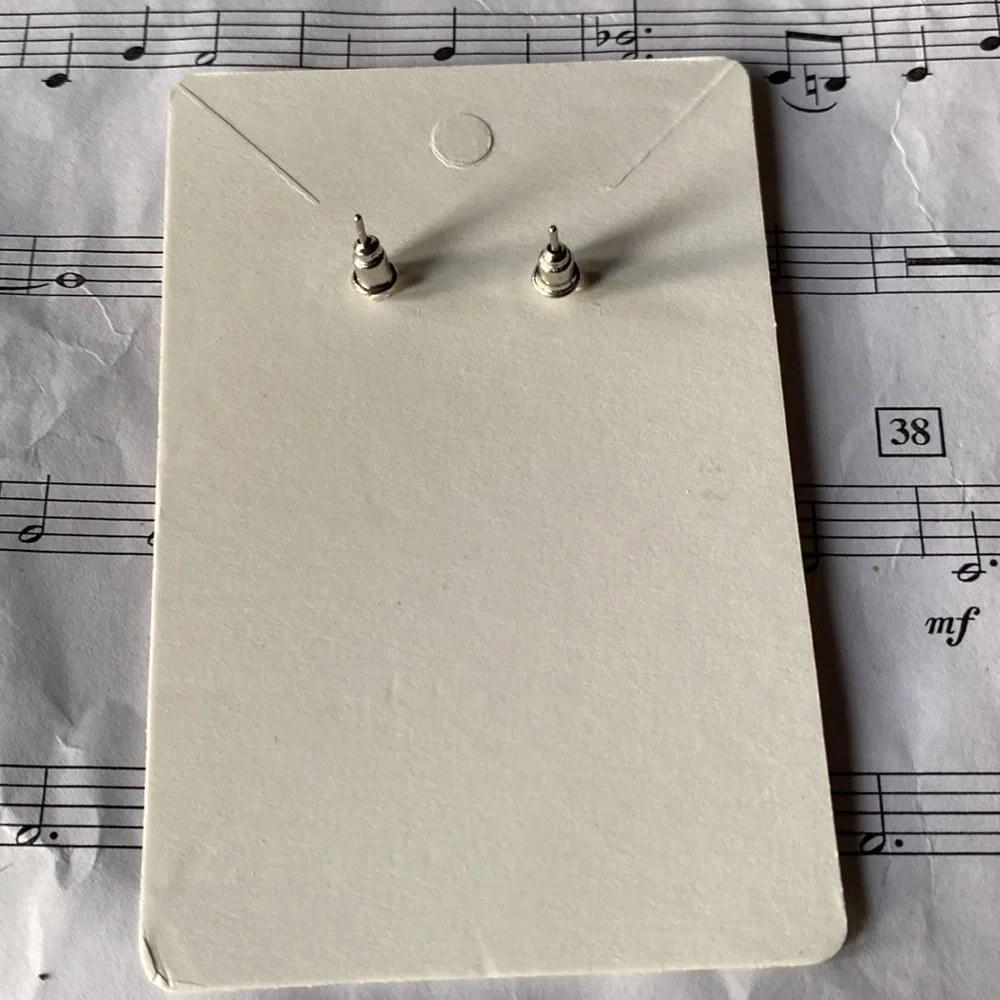 Dainty star and moon studs - Picture 2 of 2